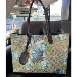 Gucci Blooms Blue Floral GG Supreme Tote Medium